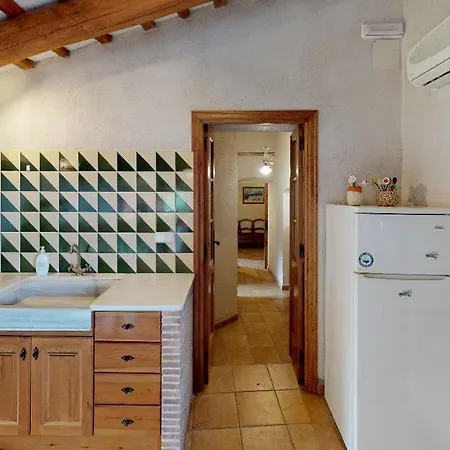 Burgues Apartment