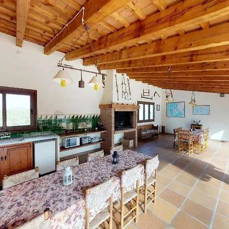 Apartment Burgues Santa Eulalia de Ronsana
